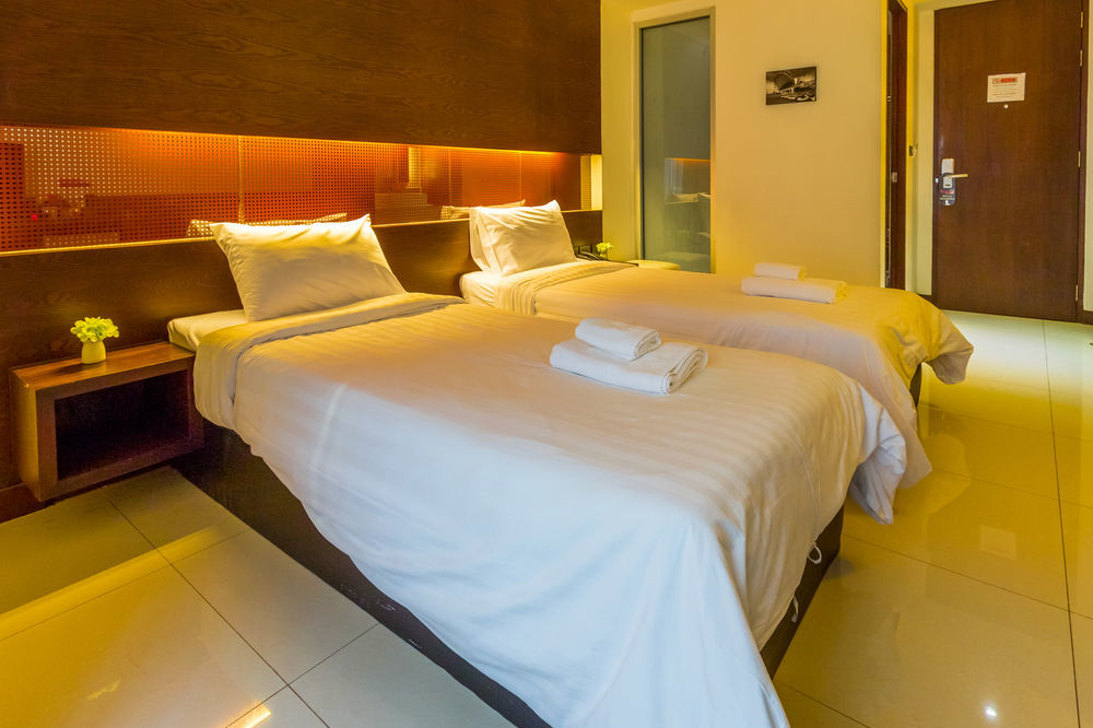 Collection O The Bangkok Airport Link Suite Exterior photo