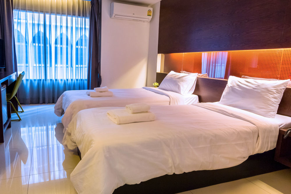 Collection O The Bangkok Airport Link Suite Exterior photo